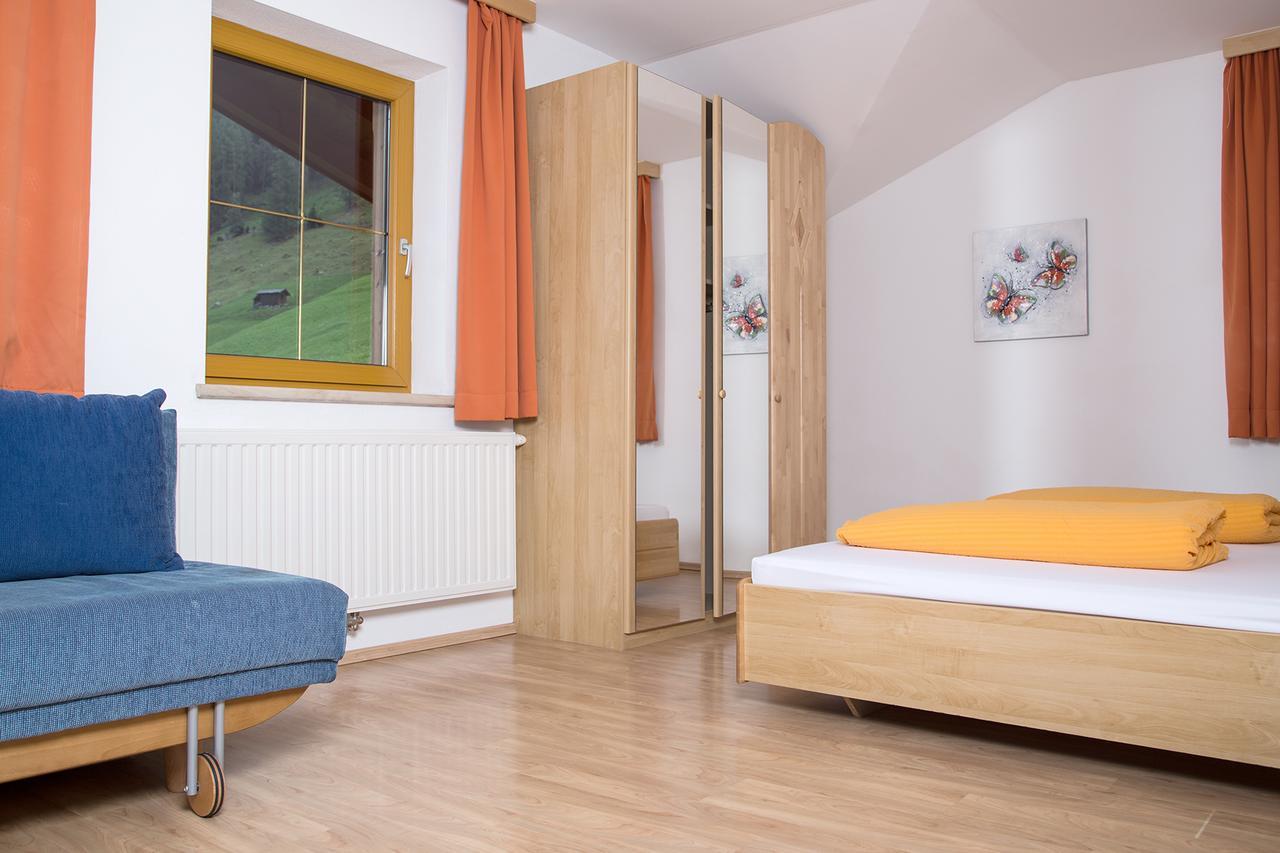 Kratzerwirt Apartments Neustift im Stubaital Esterno foto