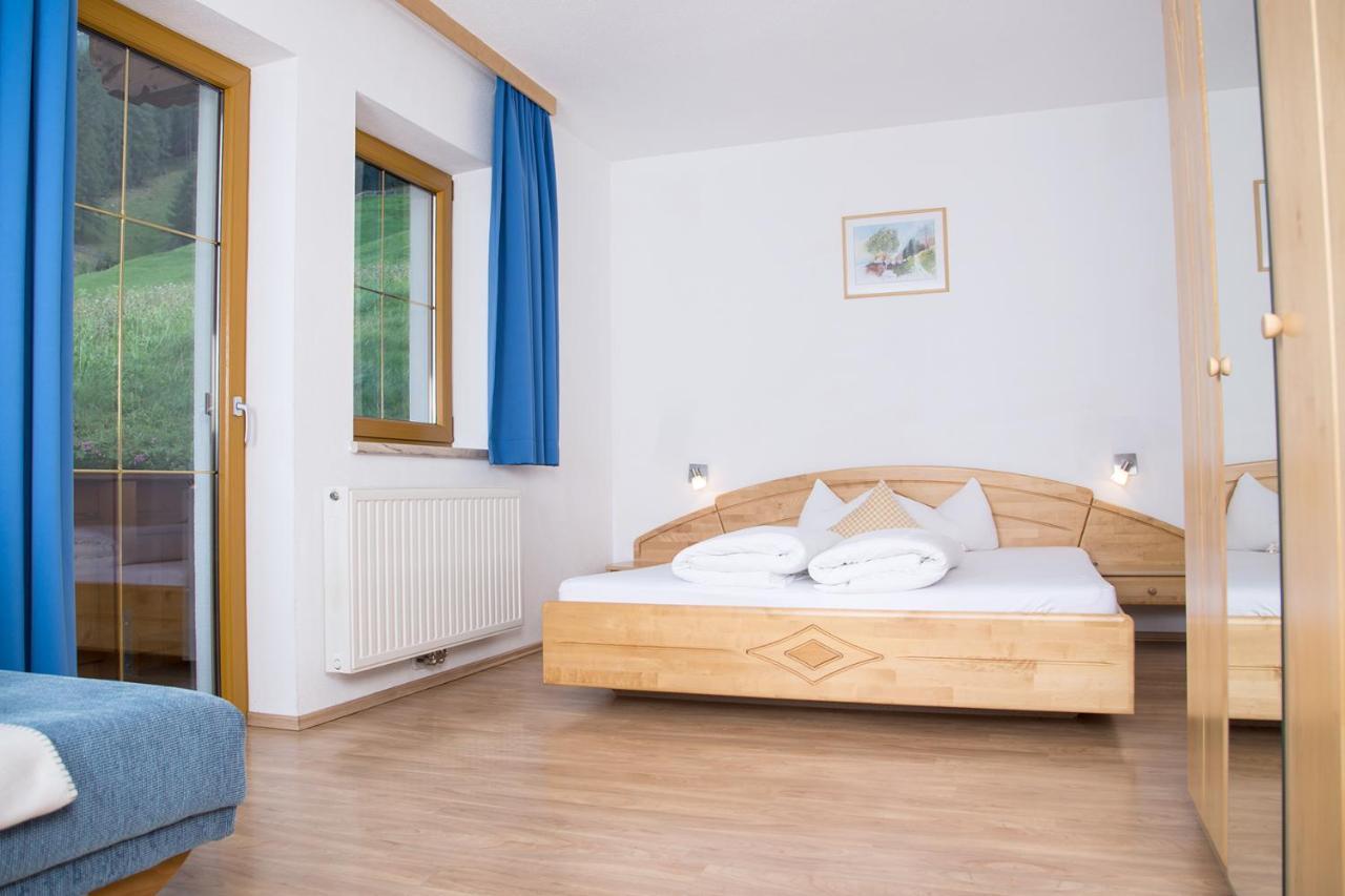 Kratzerwirt Apartments Neustift im Stubaital Esterno foto